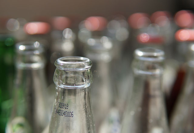 Cam su şişelerindeki büyük tehlike